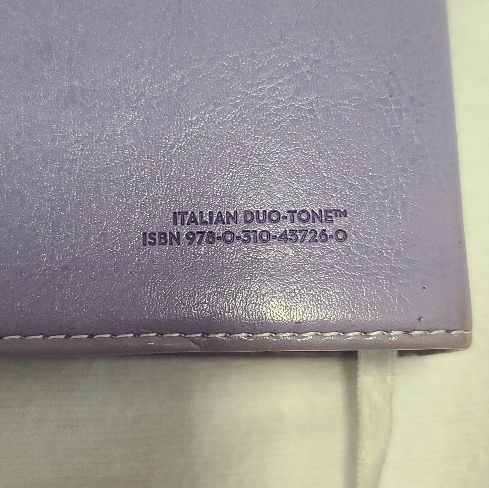 Purple NIV zondervan student bible - Picture 7 of 15